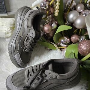 Vans Mte Ultrarange Neo Vr3 Mono Bungee Cord Women's shoes Size8.5 New